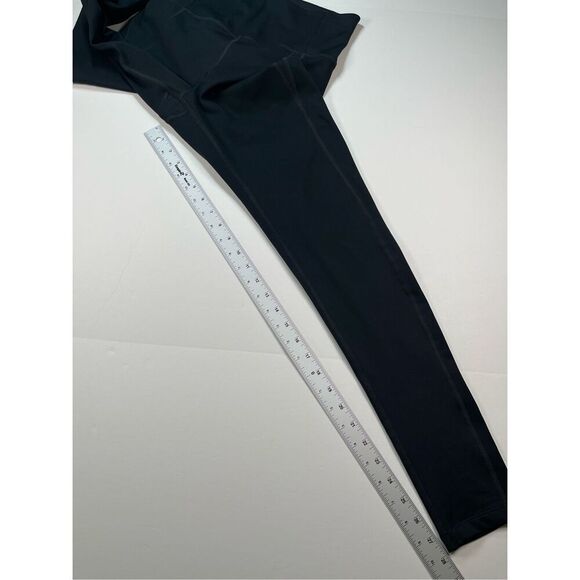 Girlfriend Collective Black Compressive High Rise Legging Size Medium 28.5" Leg - Picture 8 of 9